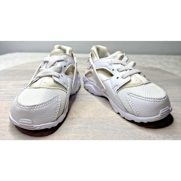 Nike Huarache Run (TD) 704950-110 Triple White Baby Toddler Shoes Size 7C Sneake - Picture 1 of 9